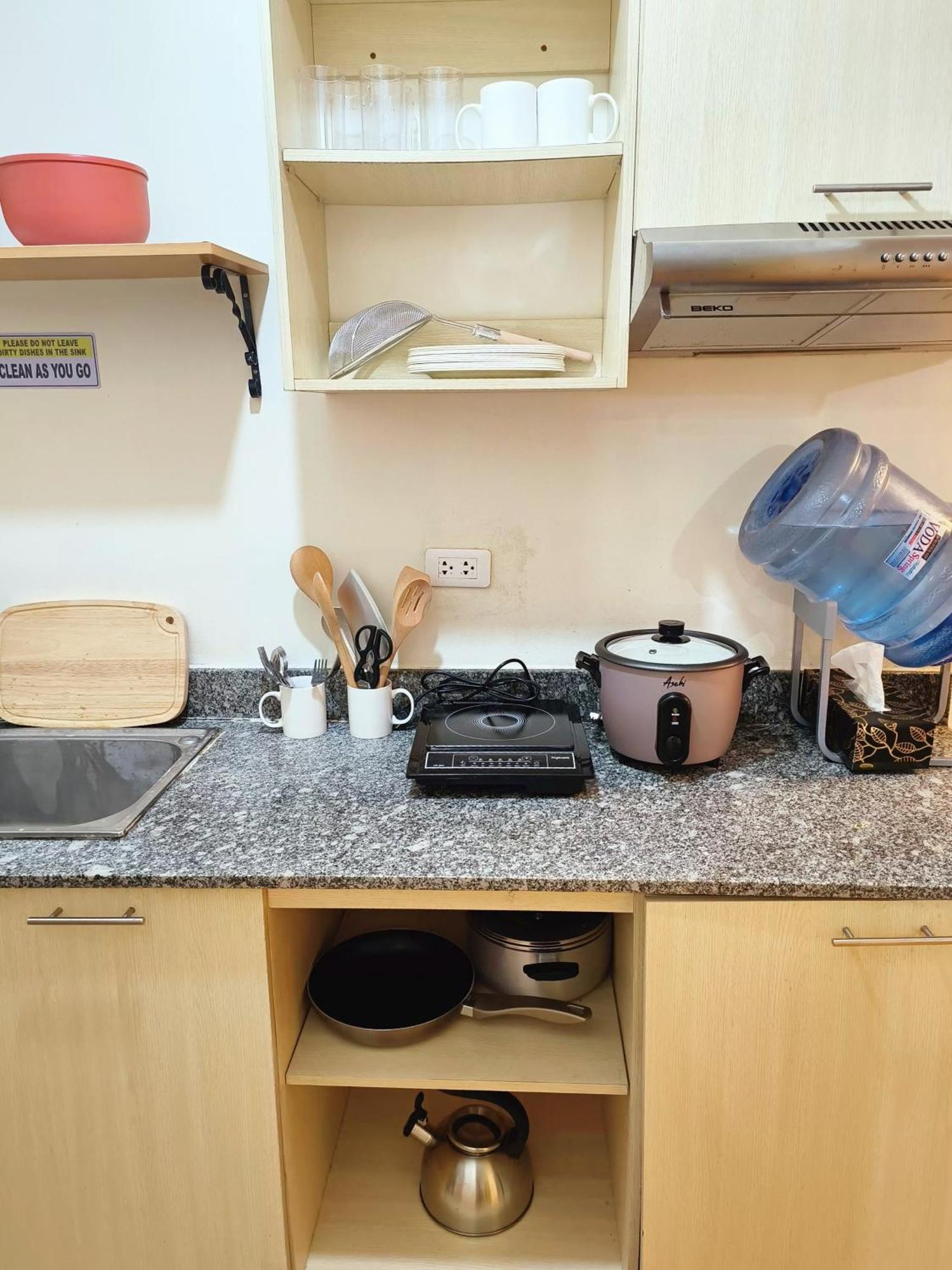 Davao Condo 2Br Pool Wifi Netflix Экстерьер фото