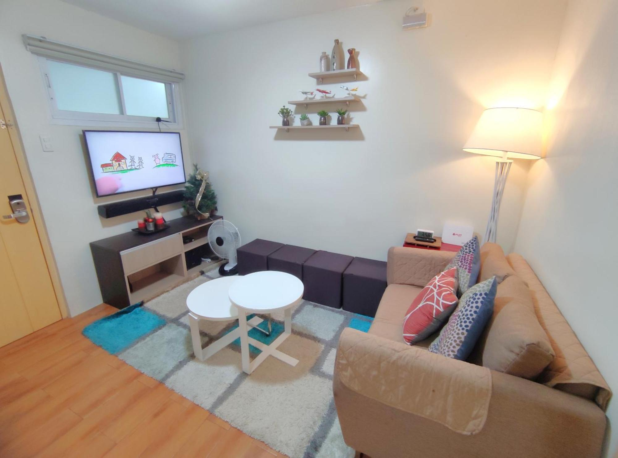 Davao Condo 2Br Pool Wifi Netflix Экстерьер фото