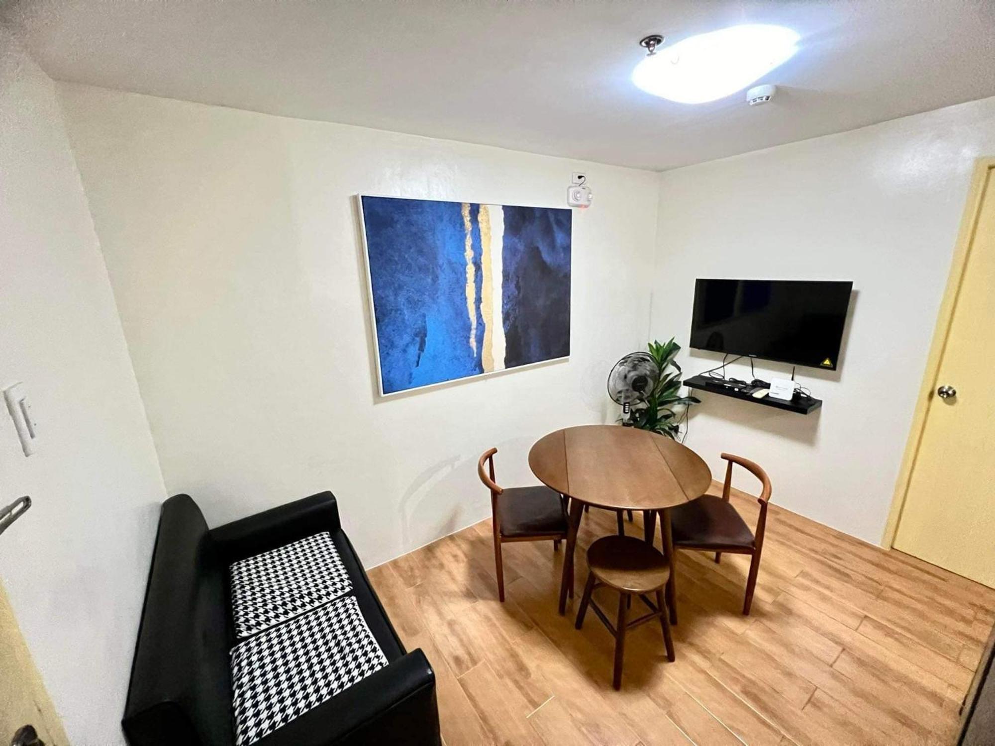 Davao Condo 2Br Pool Wifi Netflix Экстерьер фото